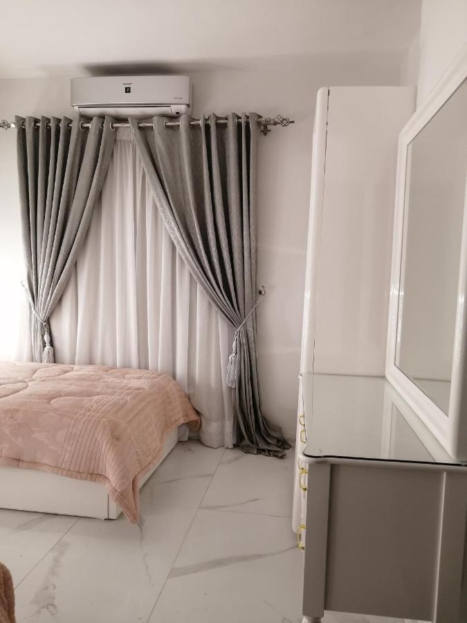 Aparthotel أبراج الرياض المعادي *